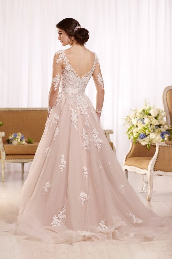 2022 New Arrival V Neck Long Sleeves Tulle With Applique Wedding Dresses PBGA4H7Q