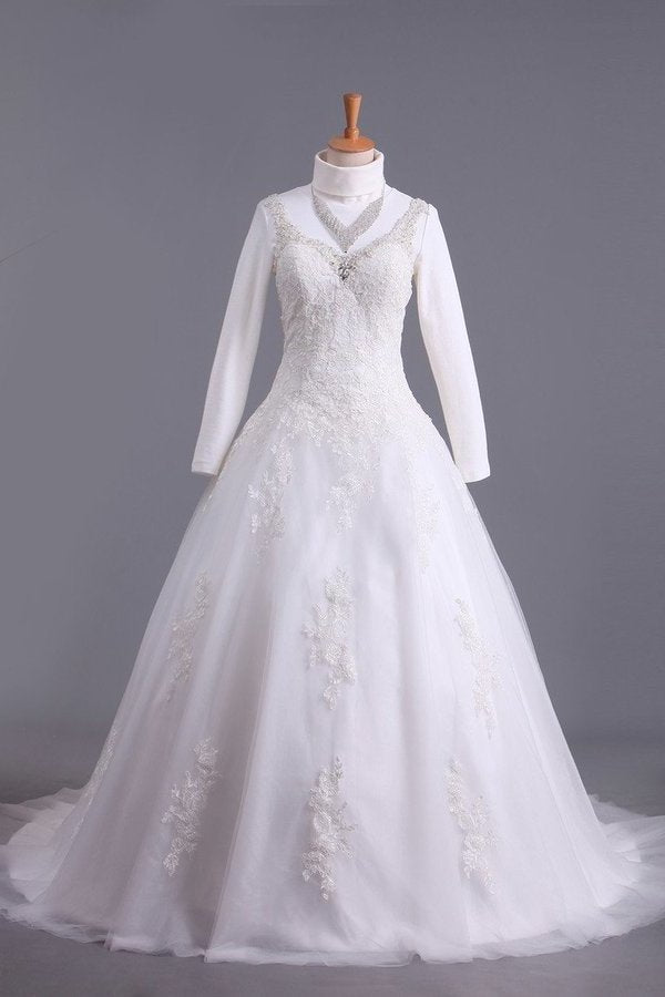2022 Muslim Wedding Dress Sweetheart A Line Court Train With Applique & Sash PLC2TLGM
