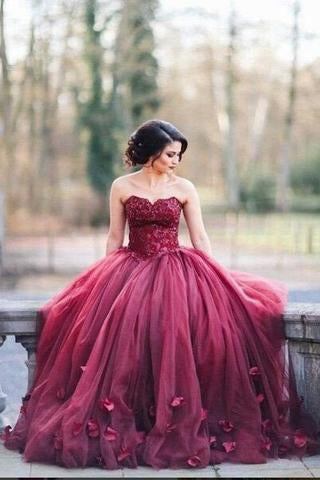 A-line Charming Long Puffy Burgundy Strapless Sleeveless Tulle Appliques Prom Dresses